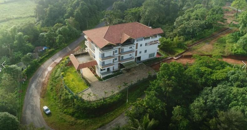 Danta Resort Bhāgamandala Exterior foto